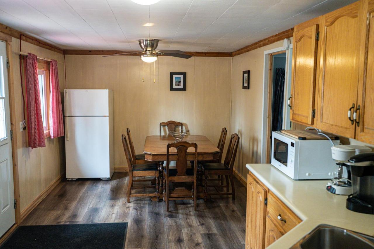 Neptunes Hideaway Tobermory Extérieur photo